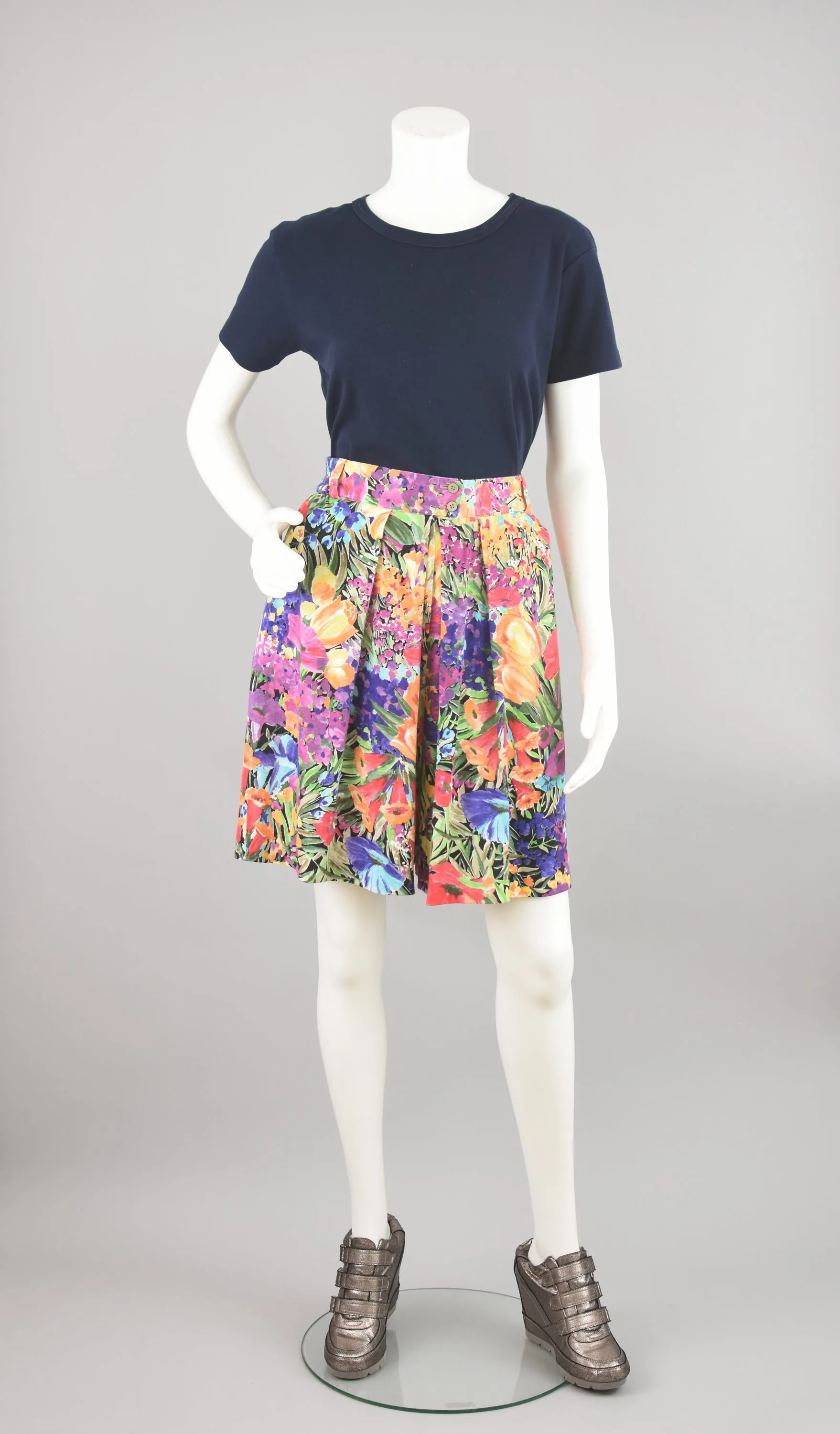 80s Talbots Floral Wide Leg Shorts, Women's Medium