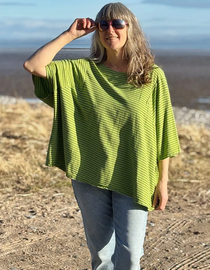 Cut Loose Stripe One Top in Verde