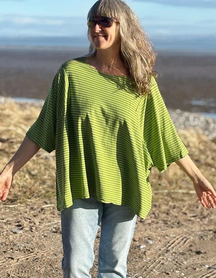 Cut Loose Stripe One Top in Verde