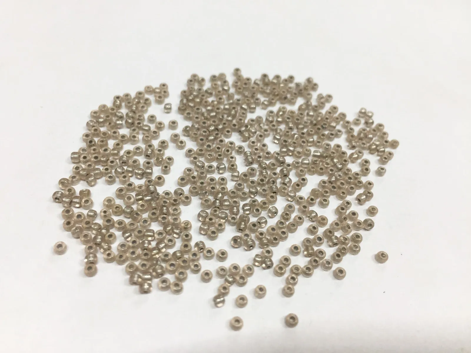 Premium Brown Transparent Silver-Inside Round Rocaille Glass Seed Beads 11/0 (Wholesale)