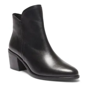 Tex Boot in Black Leather